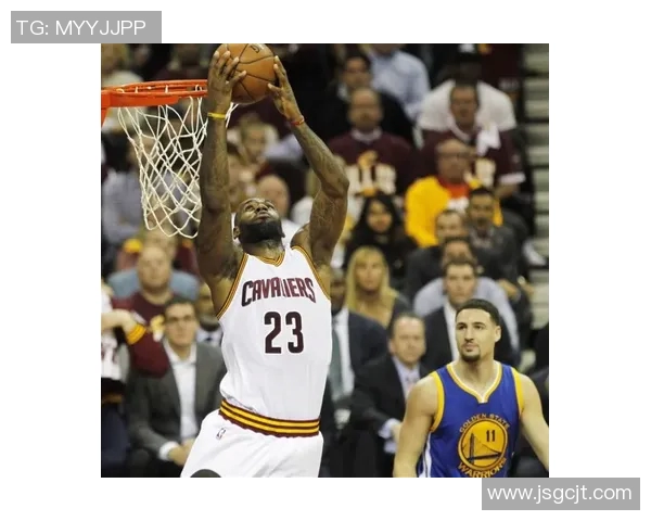 2016年NBA总决赛第六场骑士逆转勇士的传奇对决与历史时刻回顾 2016年NBA总决赛第六场骑士逆转勇士的传奇对决与历史时刻回顾