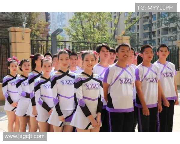 南京排球队战术揭秘:从训练到比赛的全景分析与策略探讨 南京排球队战术揭秘:从训练到比赛的全景分析与策略探讨